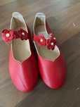 Pantofi roșii, talpă flexibilă, mărimea 34 (interior 20,2 cm),PU