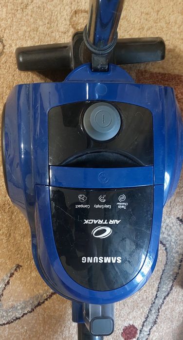 Пылесос SAMSUNG синий