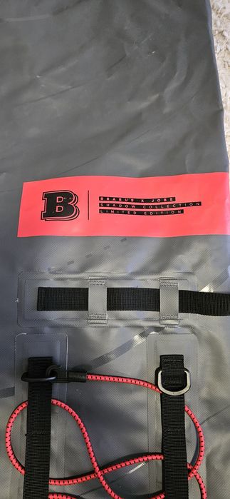 Saci transport dry bag cu sistem transport tip rucsac