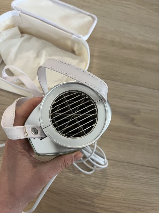 Uscator tip casca Grundig, HS6780, Ionic, 600W