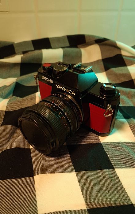 Пленочный Yashica FX-3 + Super-paragon 28-50 f3.5-4.5