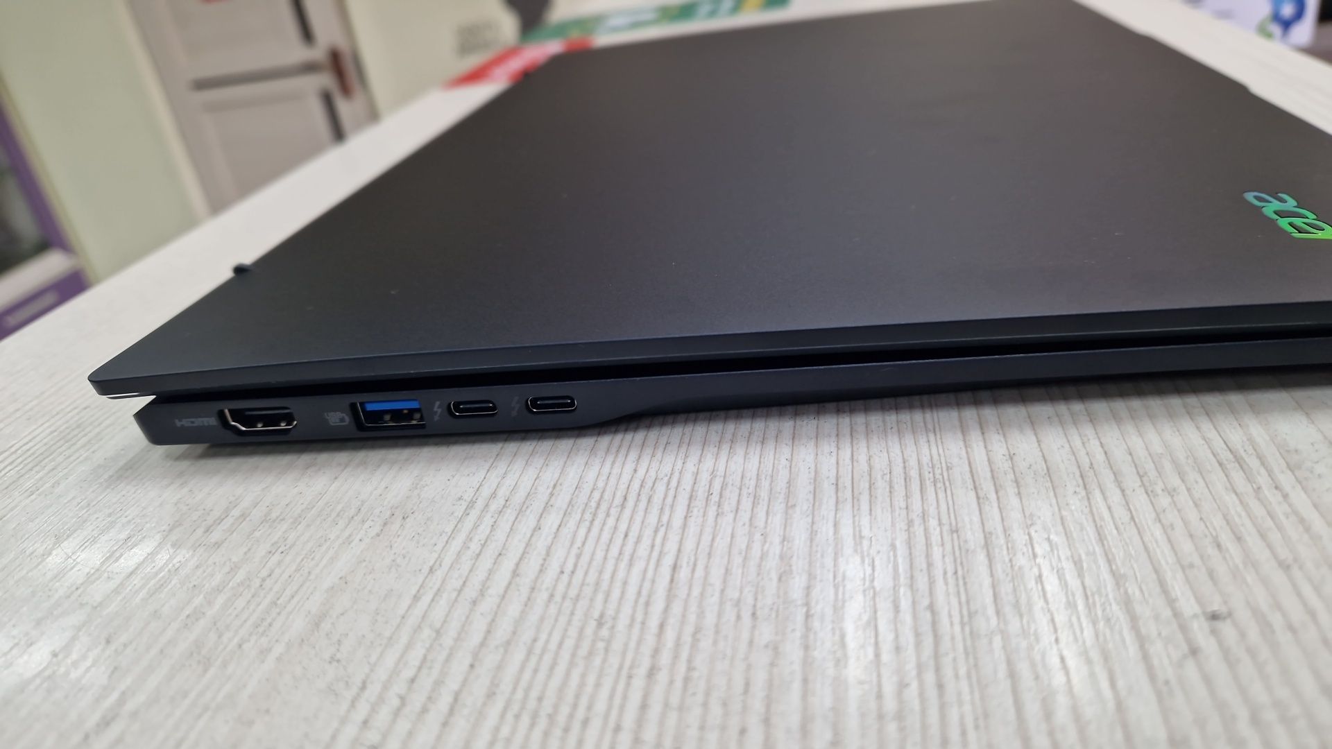 Новые Acer Swift 15 поколения (Core Ultra 7 256V, 16 Gb DDR5, 1 Tb SSD