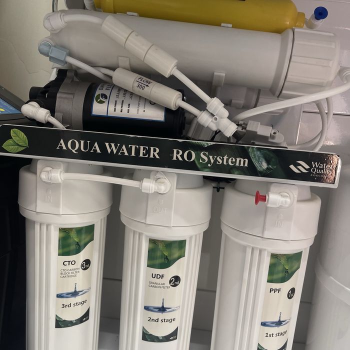 Замена и установка фильтров для воды.