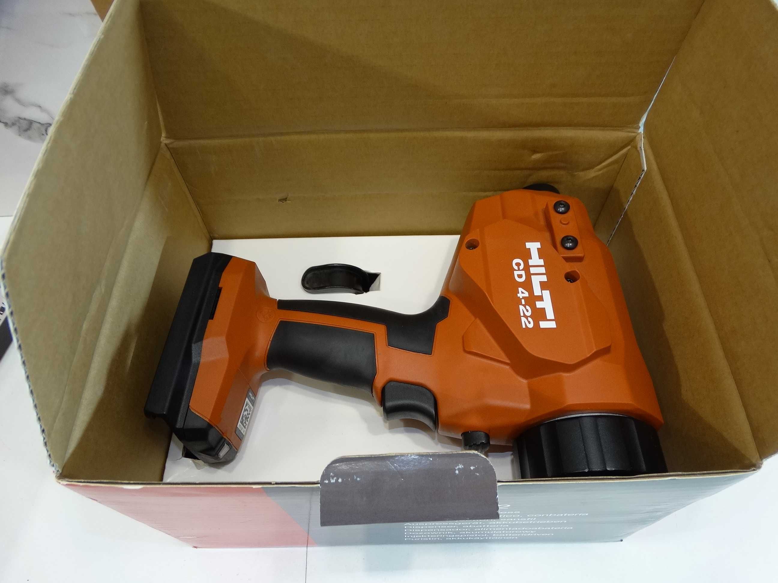 НОВО - Hilti CD 4 - 22 / Nuron - Пистолет за силикон