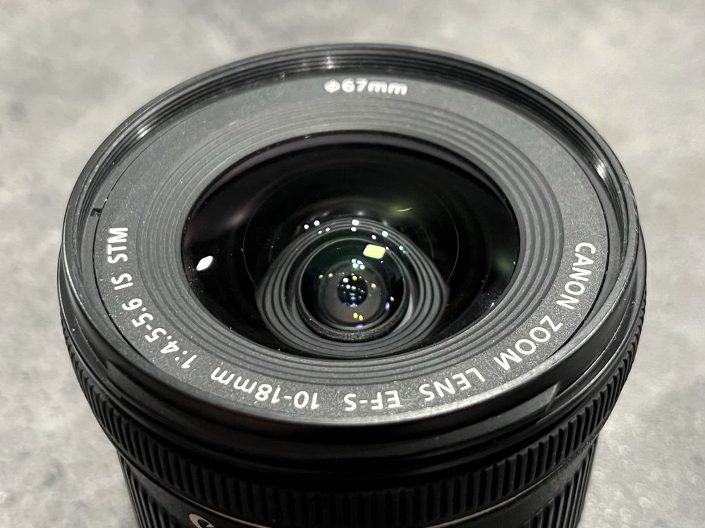 Canon 77d + обективи 50mm f/1.8 и 10-18mm f/4.5-5.6