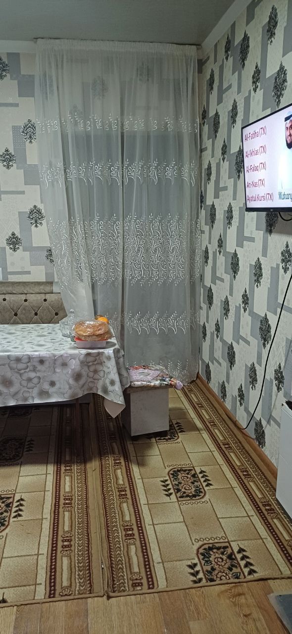 Продается квартира. 1 комната. 48 м2. Санузел совмещённый. 2 этаж.
