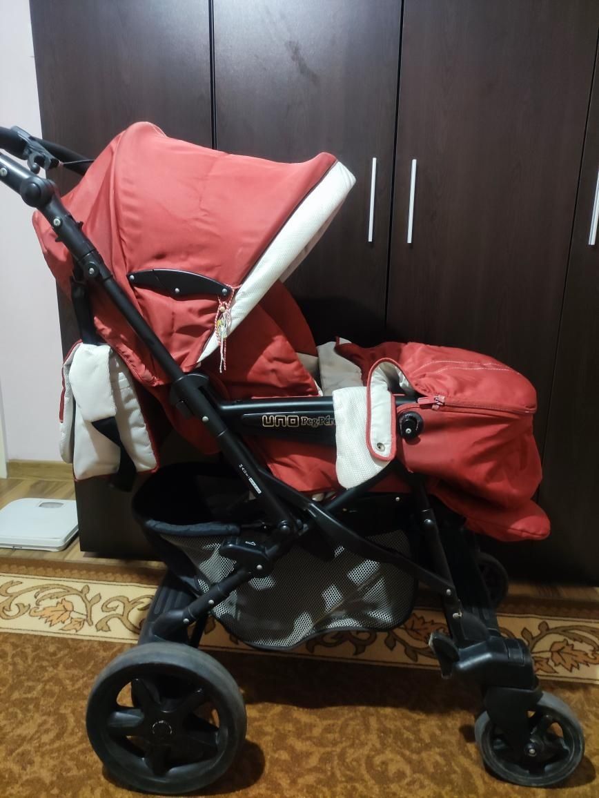 Бебешка количка peg perego