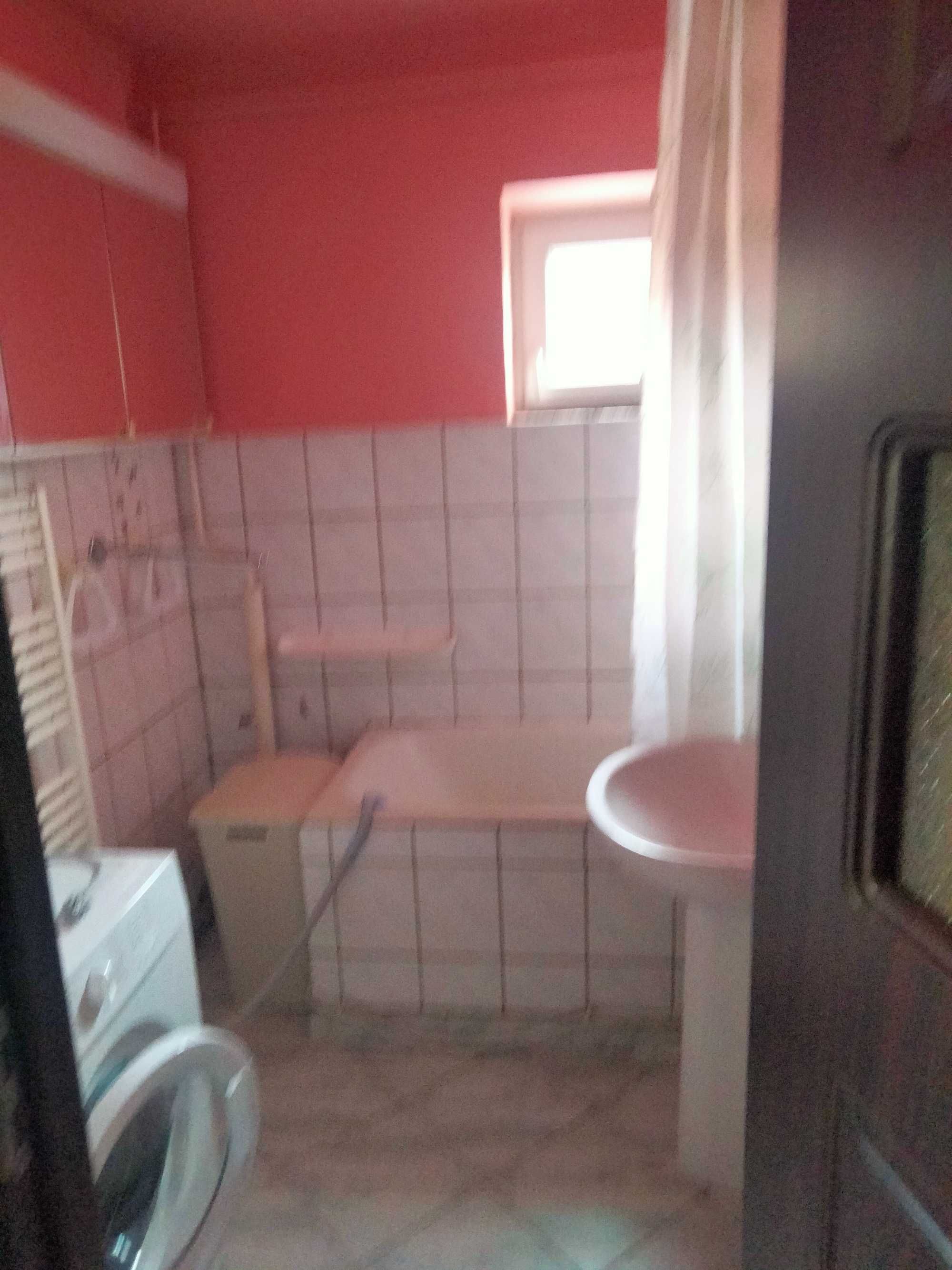 Apartament 4 cam Tg.Mures str, Cutezantei , cart. Tudor