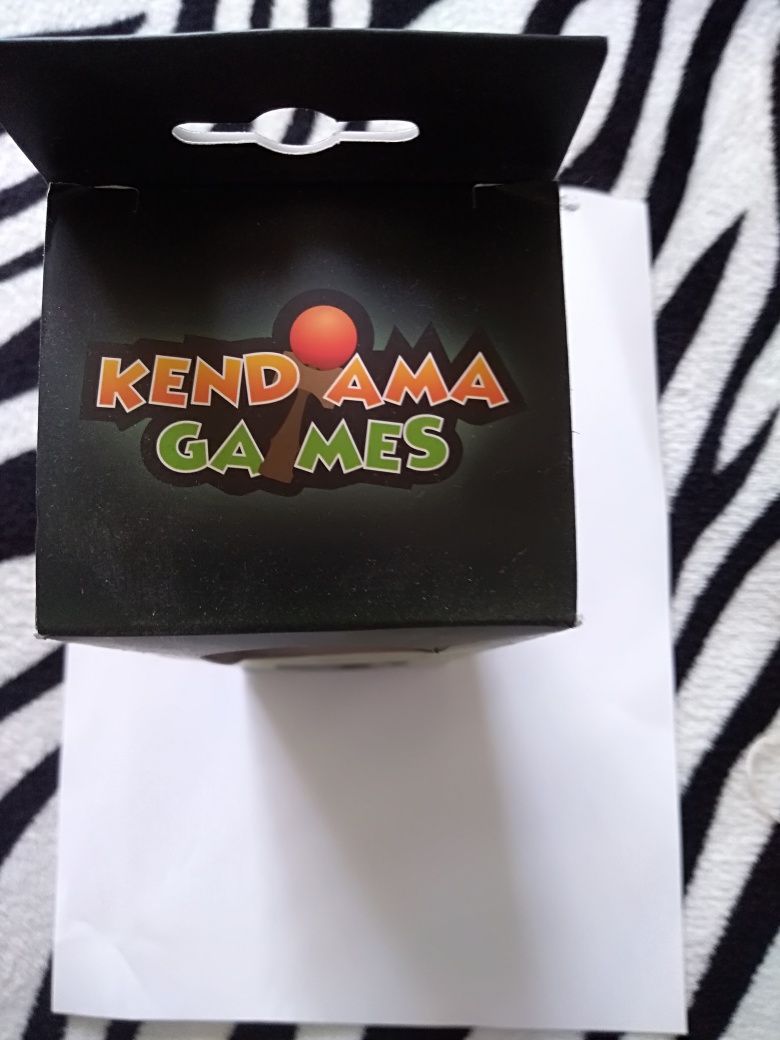 Vând kendama Games Karo