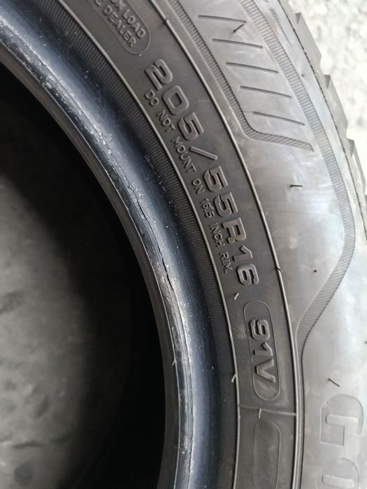 Всесезонни гуми -2022г./42с.-16цола-205/55-1бр.-70лв."GOOD YEAR"