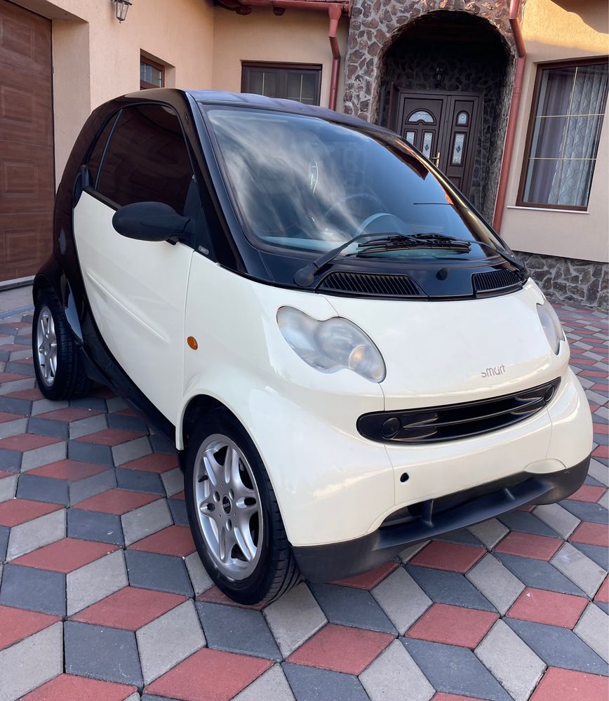 Smart ForTwo 0.6 Benzina-Automat