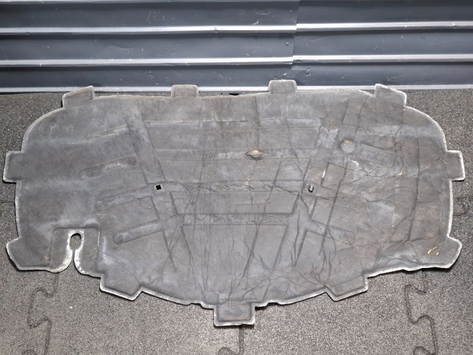 Mocheta capota AUDI A3 Sportback 8VA, 8VF 2012 - > TDI CLHA 8V0863825