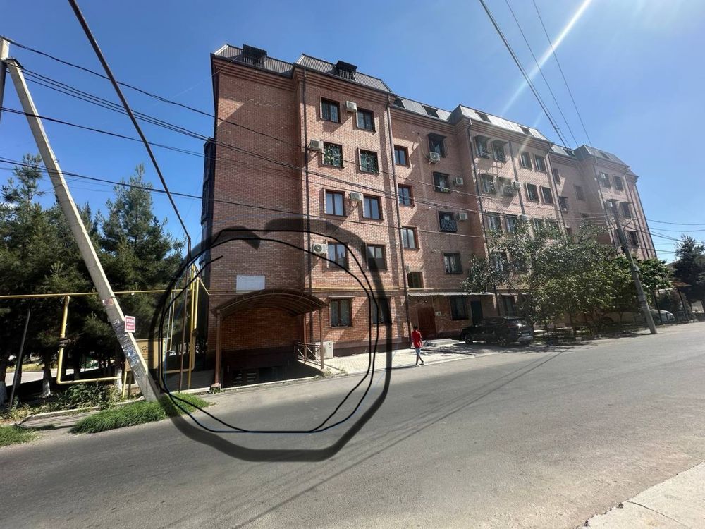 Archa kochada. Сдается ОФИС. 220м2. По 7$.
