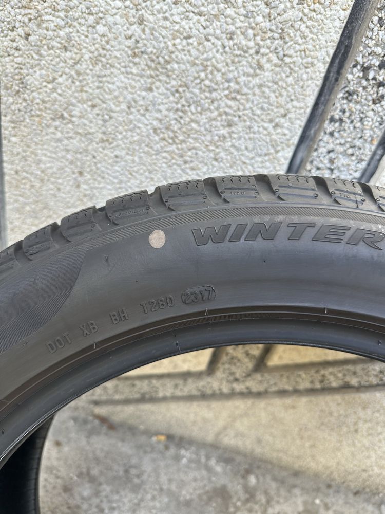 Зимни гуми Pirelli Sotto Zero 3, 215/55/18