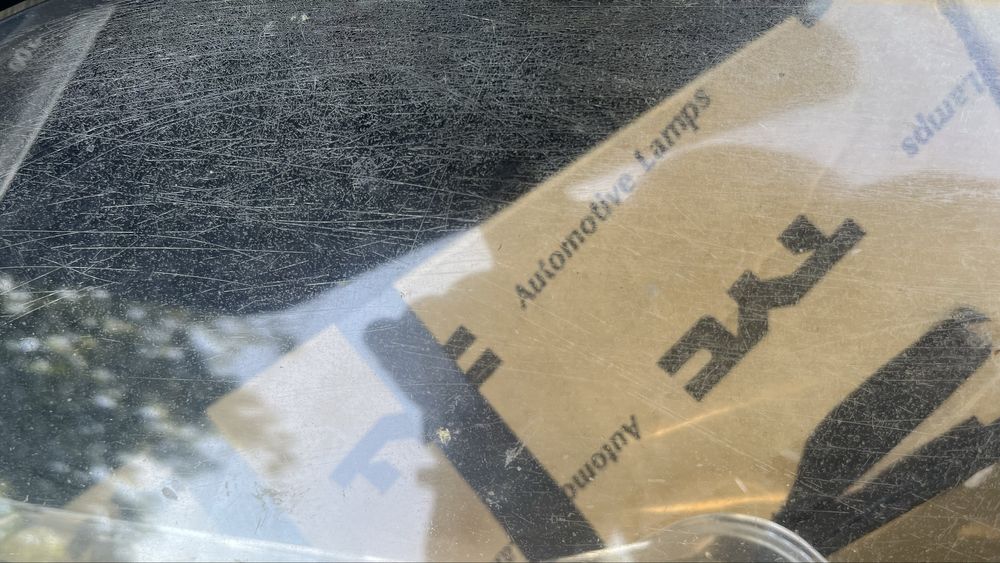 Стъкла за фарове бмв е46 фейслифт седан/комби