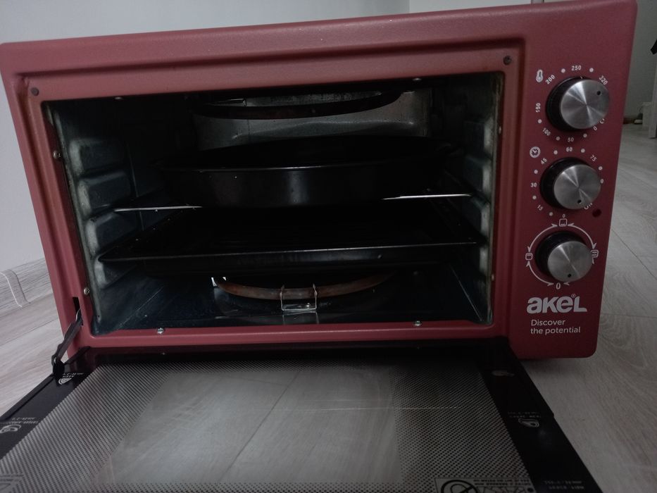 Продам духовку турция