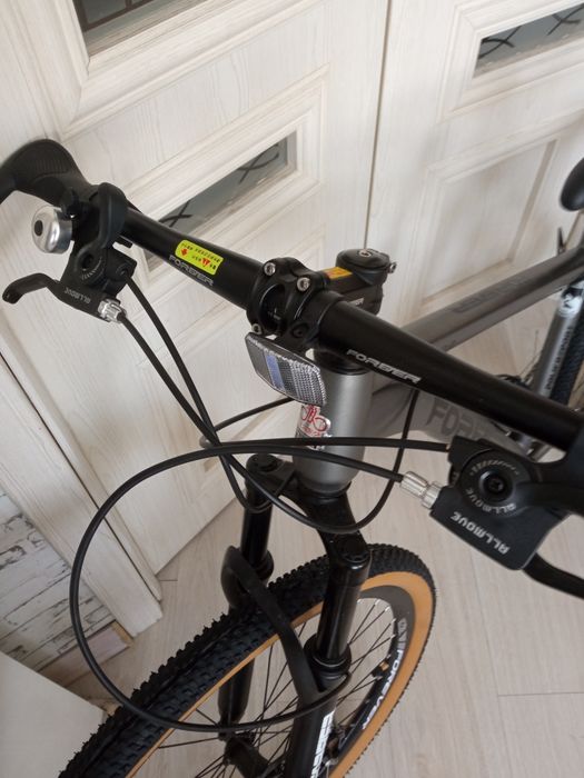 Продам  новый спортивный велосипед Forever