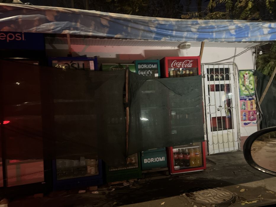 Arendaga dokon beriladi sentir nukus kochada 9 etaj domlani tegi