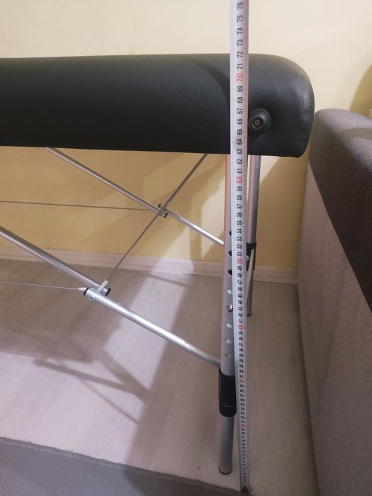 Масажна кушетка с всички аксесоари