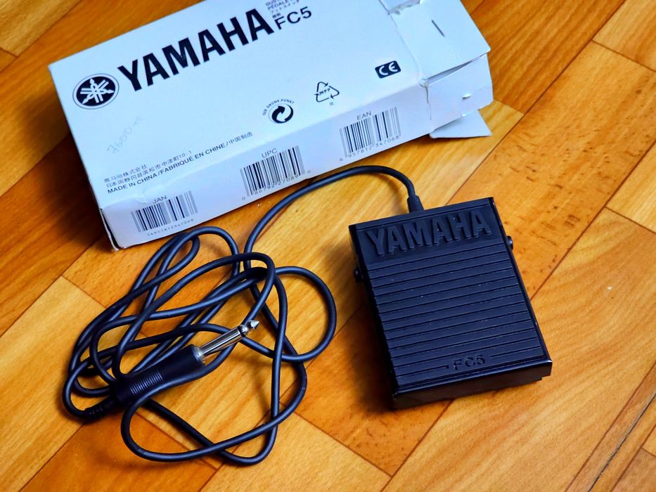 Педаль сустейна YAMAHA FC5