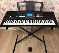 Синтезатор / фортепиано / пианино Yamaha PSR-E423
