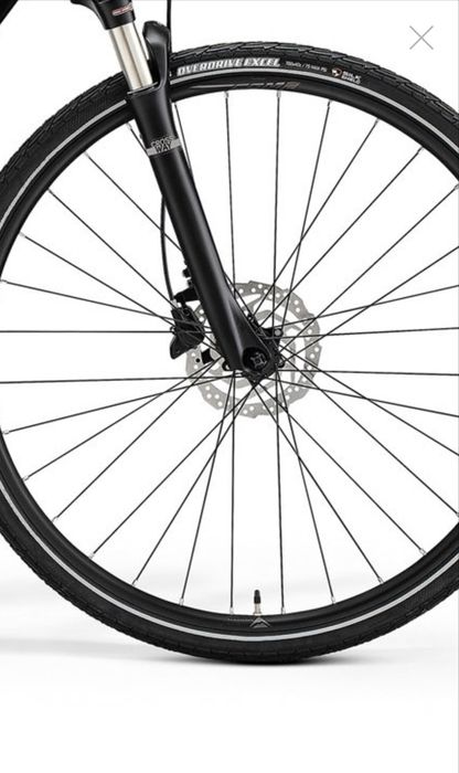 Bicicleta trekking Merida Crossway CRW 300