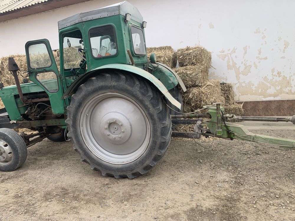 Traktor T-40 va class markant 55