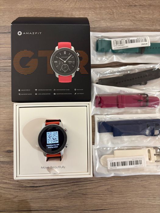 Смарт часовник Xiaomi Amazfit 42mm