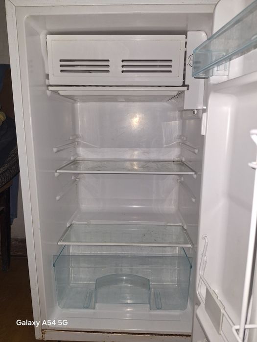 Холодильник Roison 91 л.