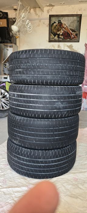 Шины 235/45/18 бриджстон