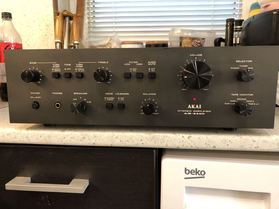 Akai AM-2400 Стерео