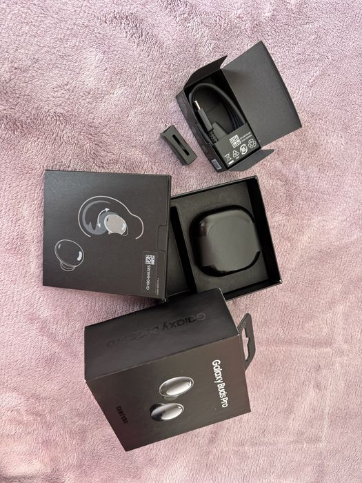 Наушники Galaxy Buds Pro