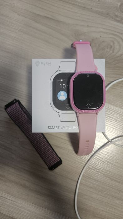 Детски часовник Myki 4