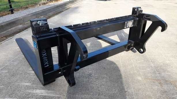 Furci robuste incarcator vola Volvo L30 marca SE Suedia