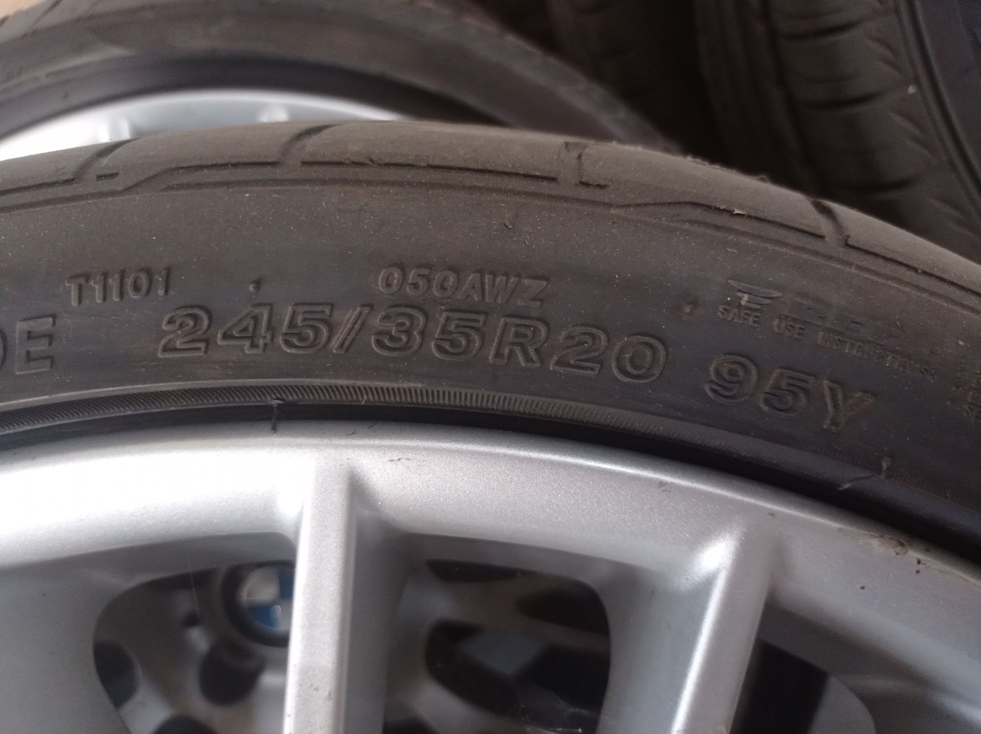 Джанти с гуми 245/35/20" BMW 5 F11