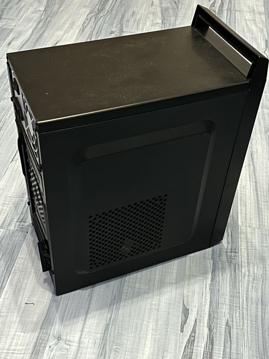 Carcasa plus sursa 500W noua