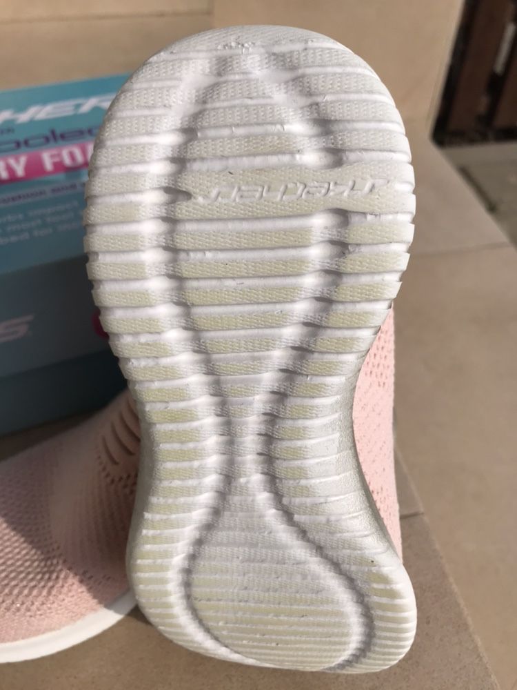 Adidasi Skechers Air-Cooled Memory Foam