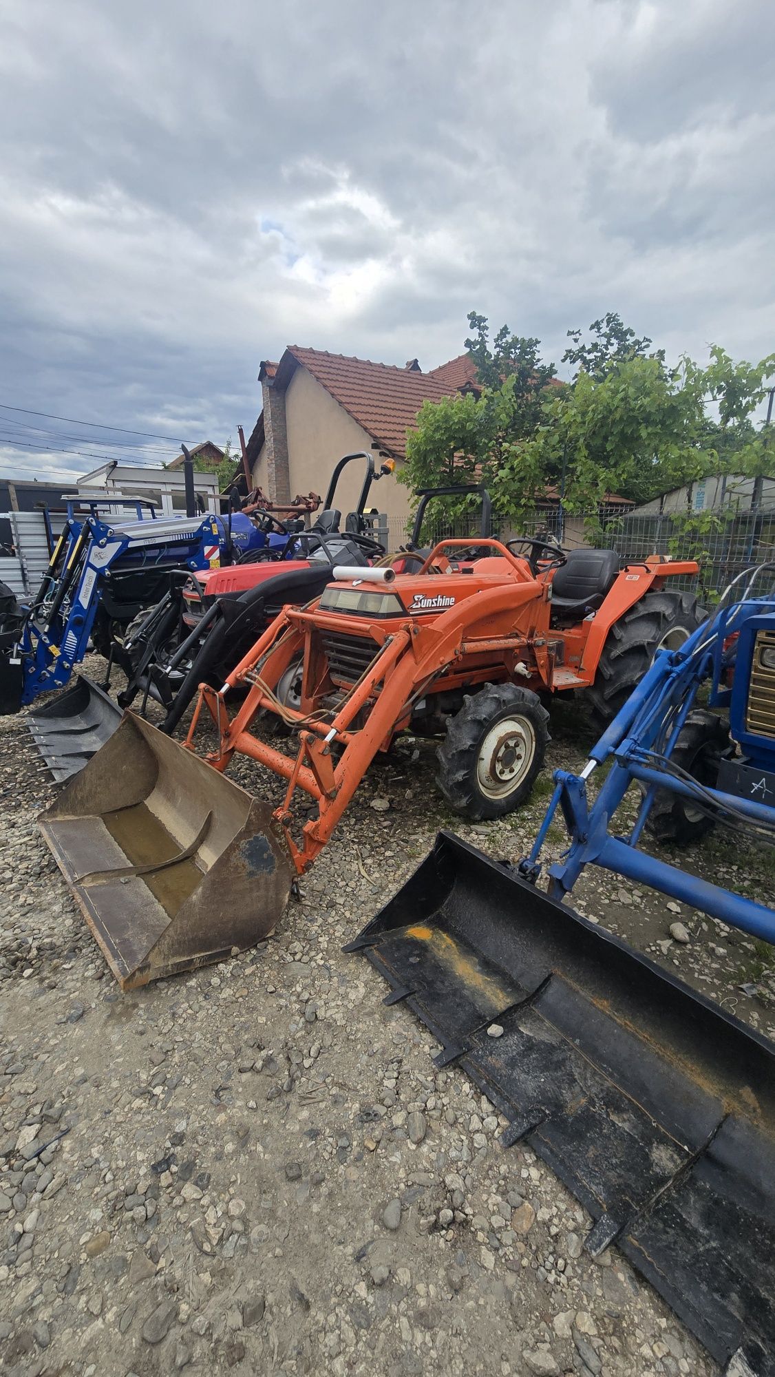 Tractor japonez cabina Yanmar Kubota