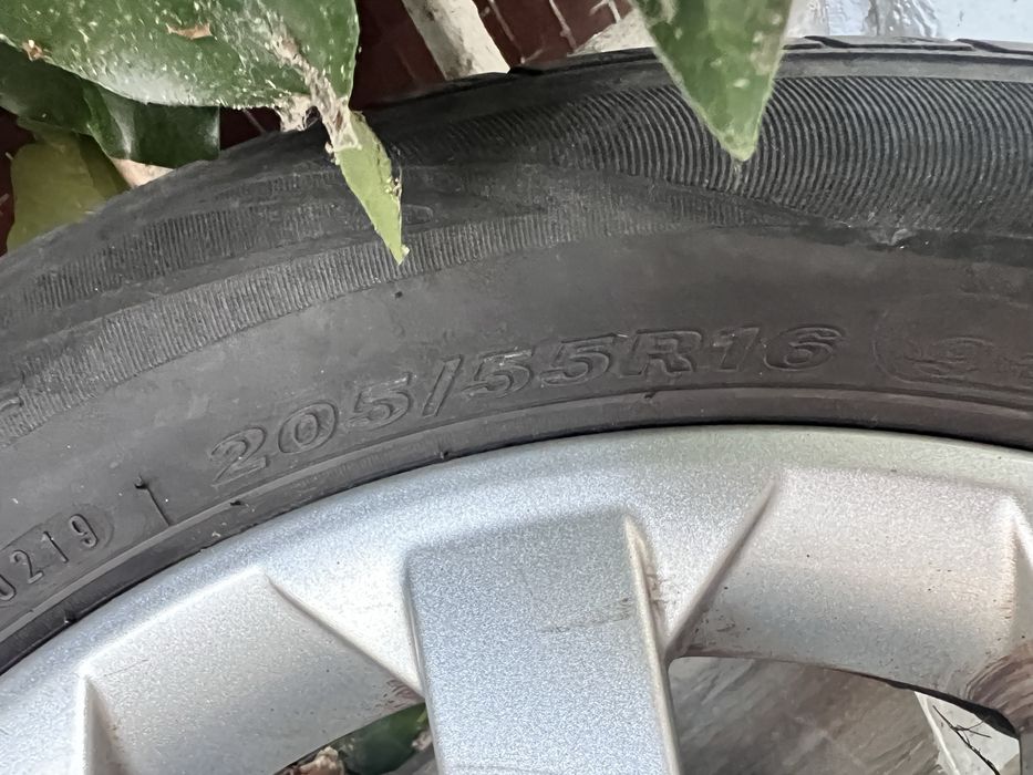 Джанти с гуми Опел Зафира 5*110 R16