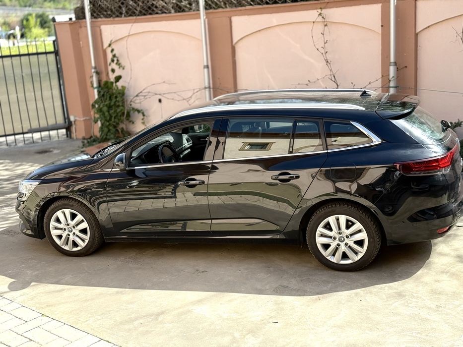 Renault Megane IV Hybride Plug-in, automat, inmatriculat, 2021,