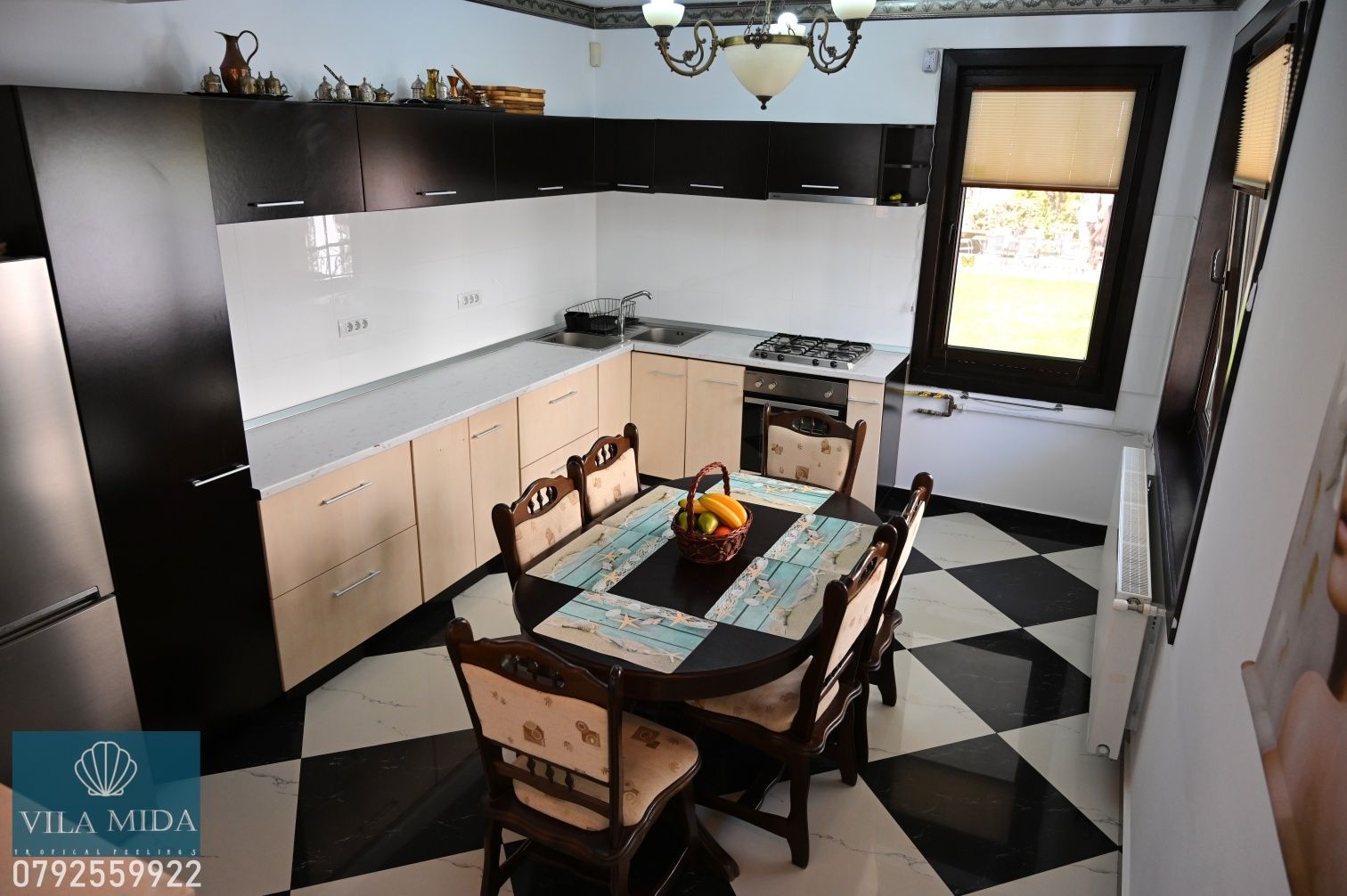 Mida summer vila de inchiriat !! 2500 de lei pe noapte