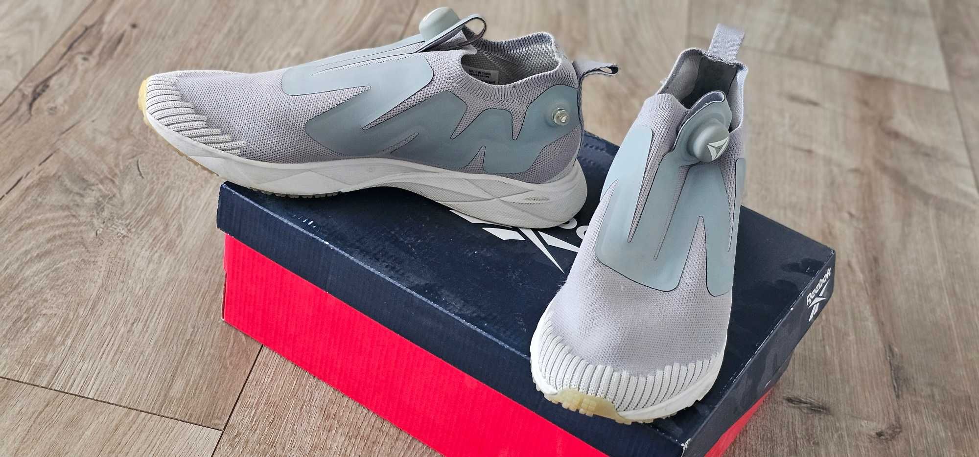 Оригинални мъжки маратонки reebok 27.5 cm