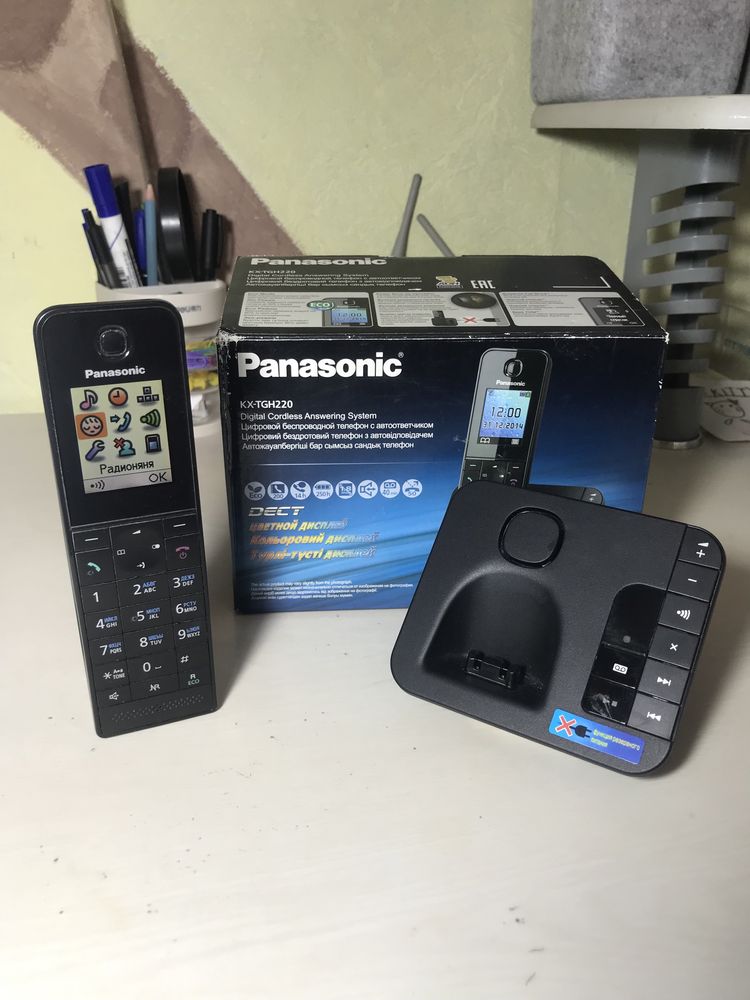 Городской Телефон Panasonic DECT KX-TGH220