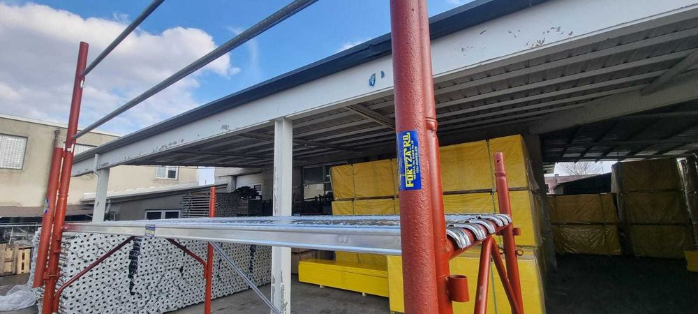 Schela metalica noua cu podina zincata de 1,8 m