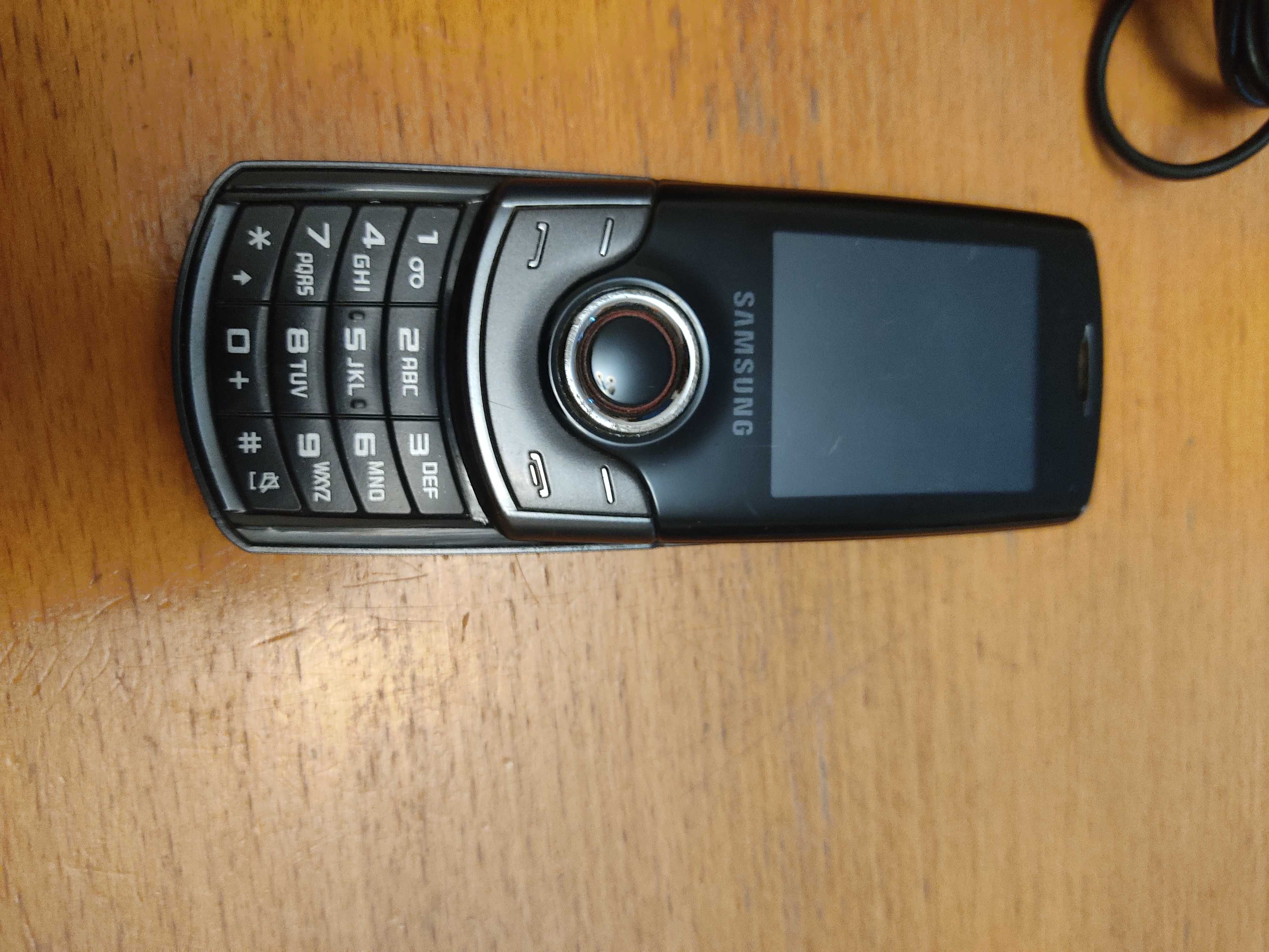 Телефон Самсунг Samsung GT-S3100 и Самсунг SAMSUNG SM-G930P