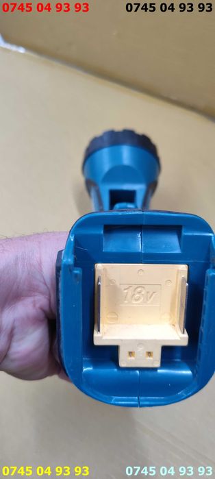 lanterna makita BML185 18v se vinde ca in poze