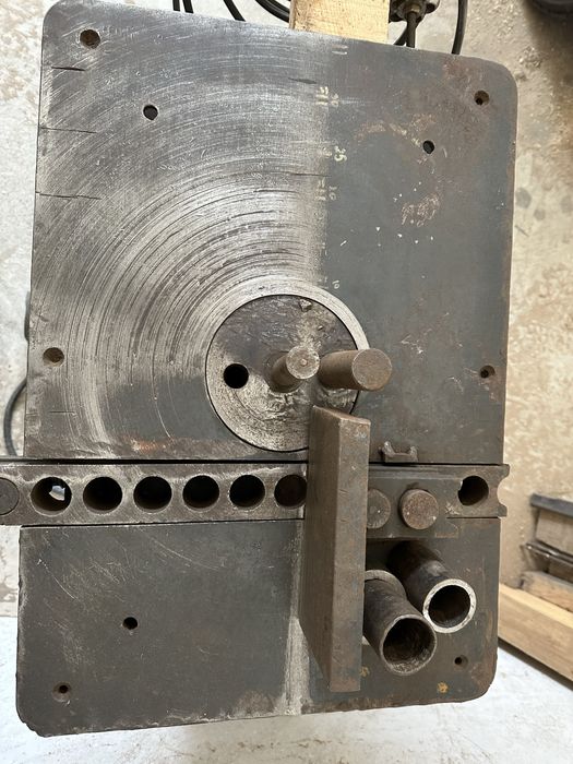 Бигляр | Машина за огъване на арматура B20