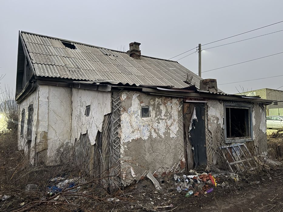 Продается дом на разбор.