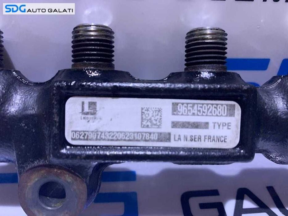 Rampa Injectoare cu Senzor Presiune Peugeot 308 1.6 HDI 2007 - 2014 Cod 9658227880 9654592680