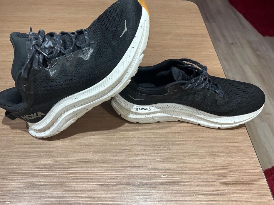Hoka kawana 2  de vanzare 44 2/3